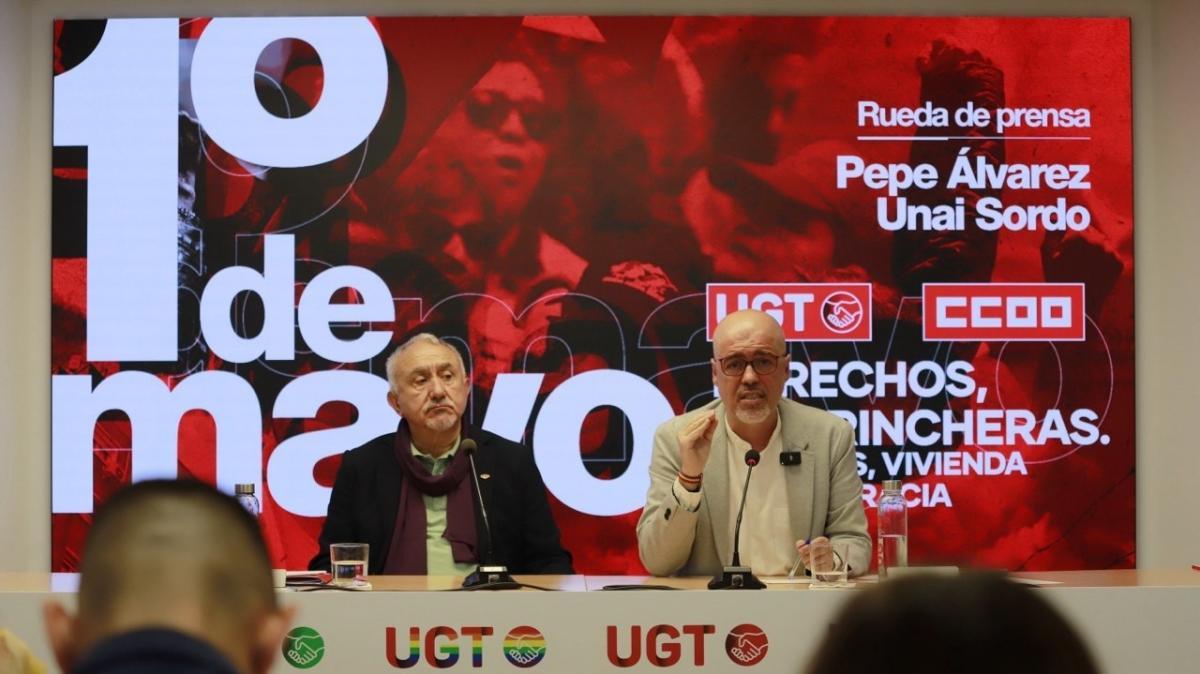 Los secretarios generales de UGT y CCOO, Unai Sordo y Pepe Álvarez, respectivamente, durante la rueda de prensa sobre el 1º de Mayo de 2016